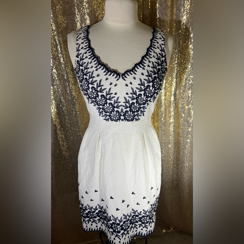 COPY - Kate spade embroidered dress - Picture 2 of 5